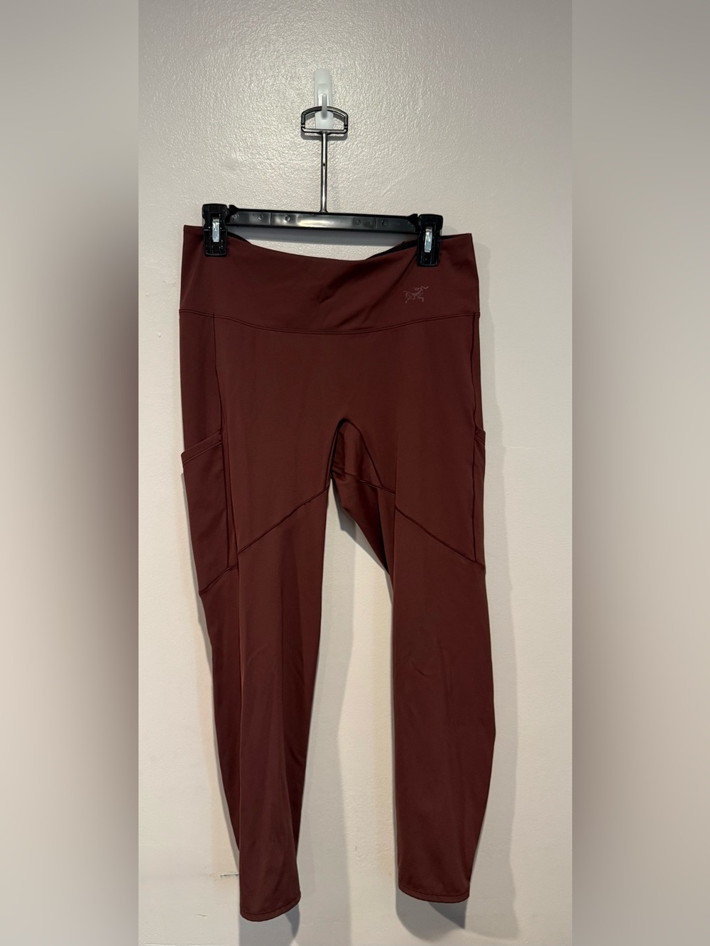 Arc’teryx Women’s Leggings Size L Burgundy Brown High Rise Pocket Athletic